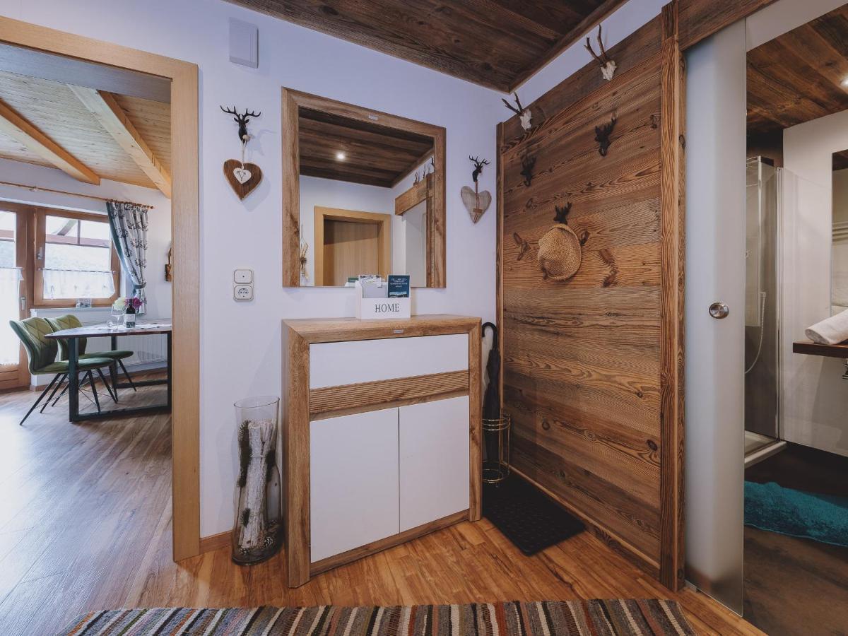 Lakeside Appartement Plattner By We Rent, Summercard Included 젤암제 외부 사진