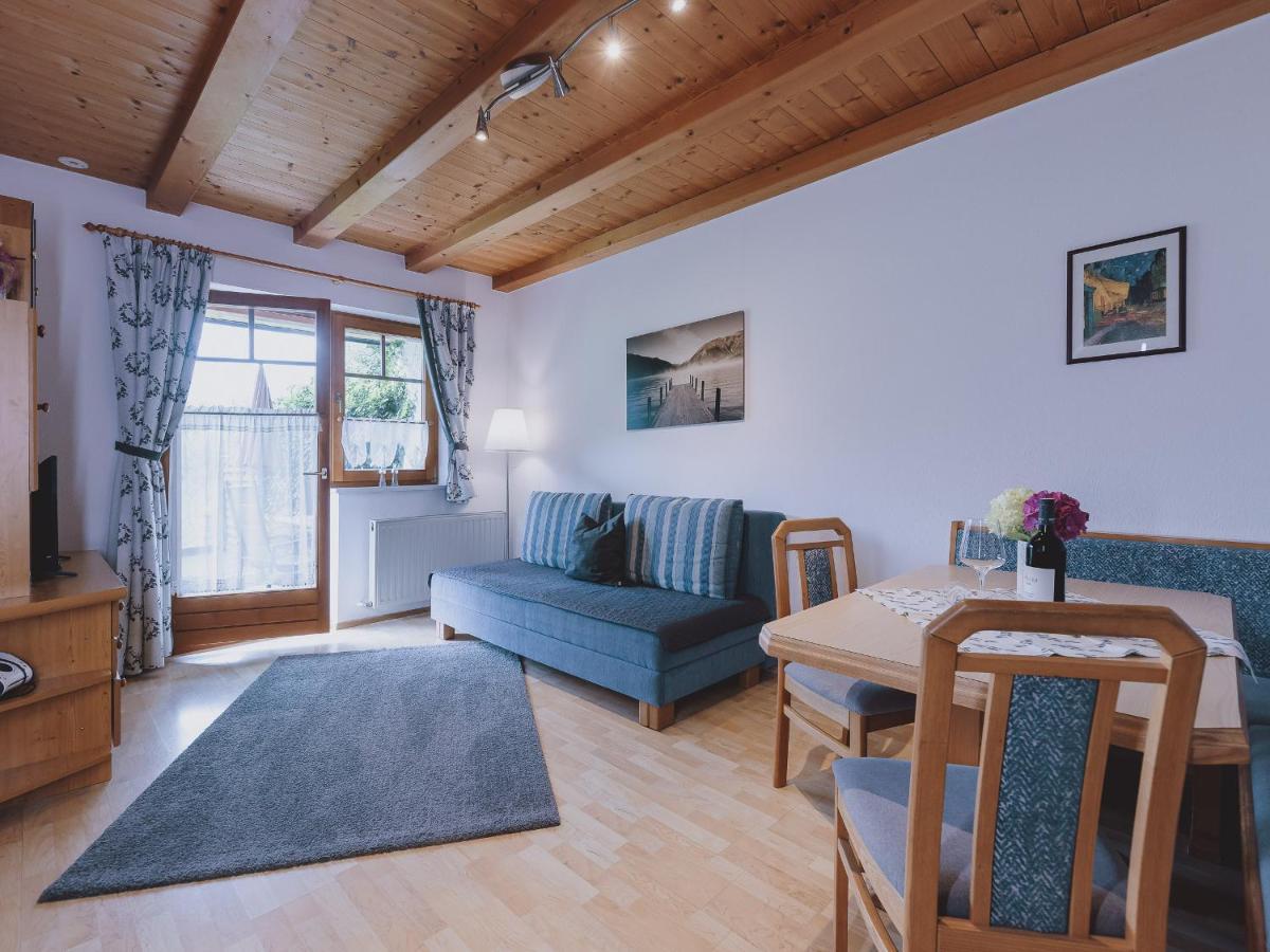 Lakeside Appartement Plattner By We Rent, Summercard Included 젤암제 외부 사진