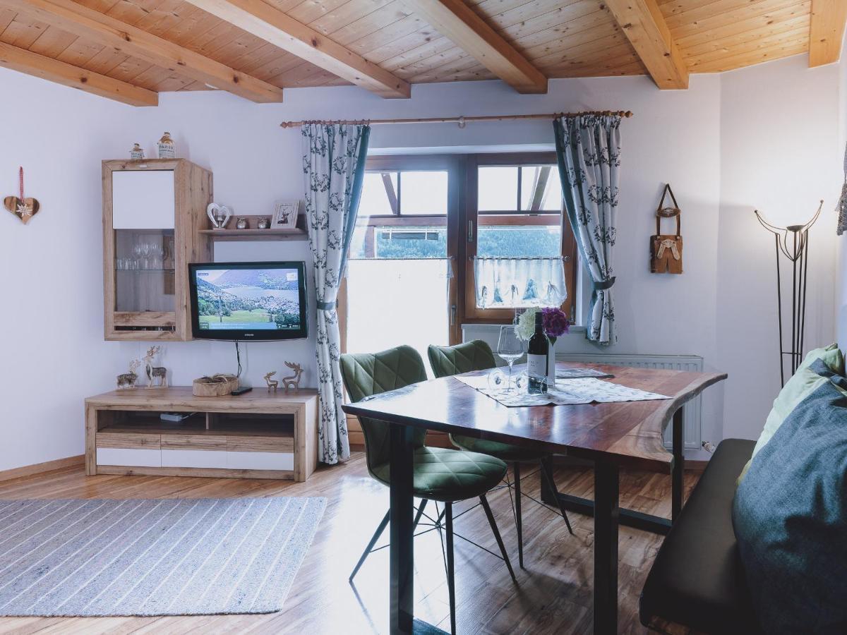Lakeside Appartement Plattner By We Rent, Summercard Included 젤암제 외부 사진