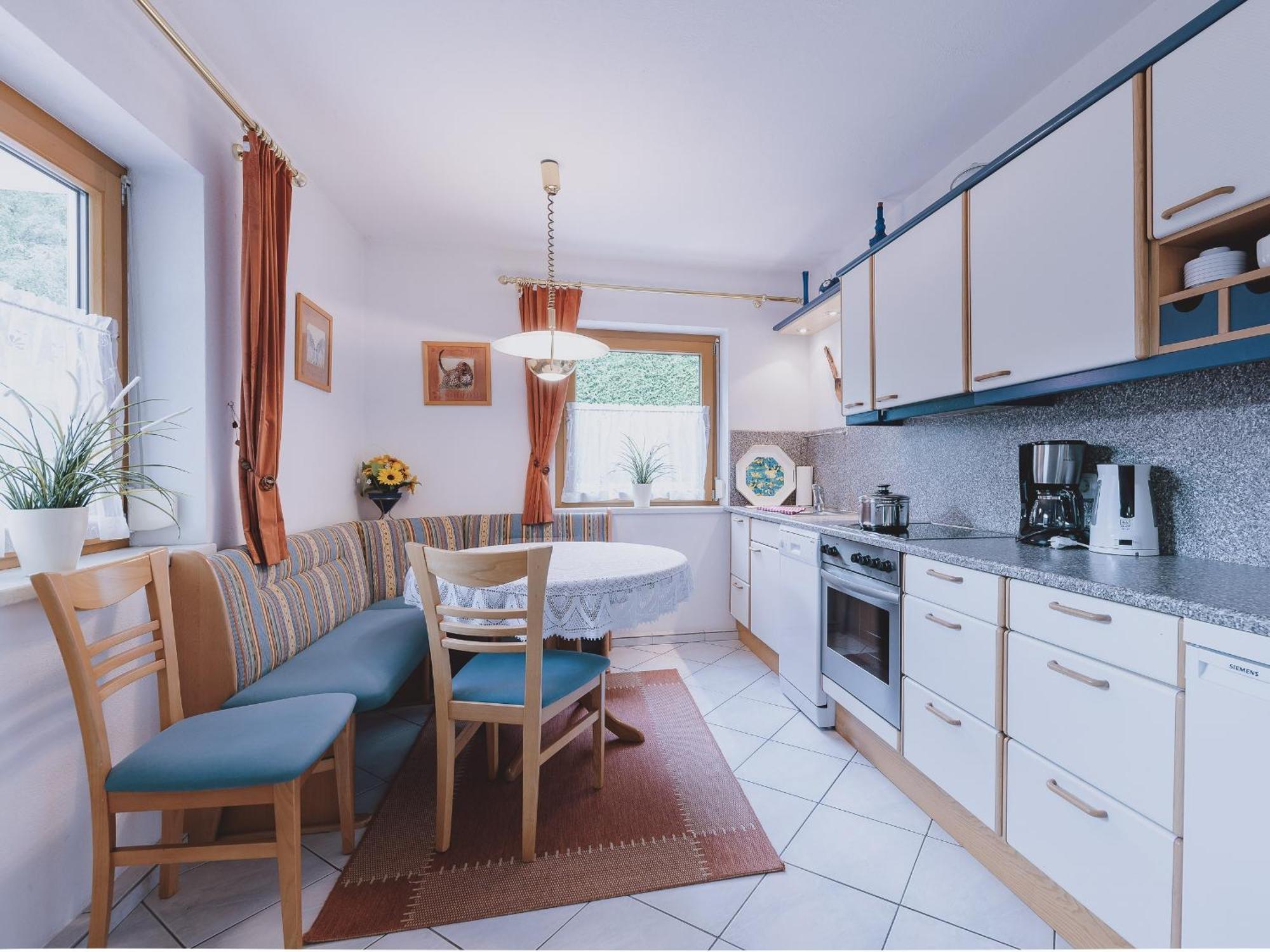 Lakeside Appartement Plattner By We Rent, Summercard Included 젤암제 외부 사진