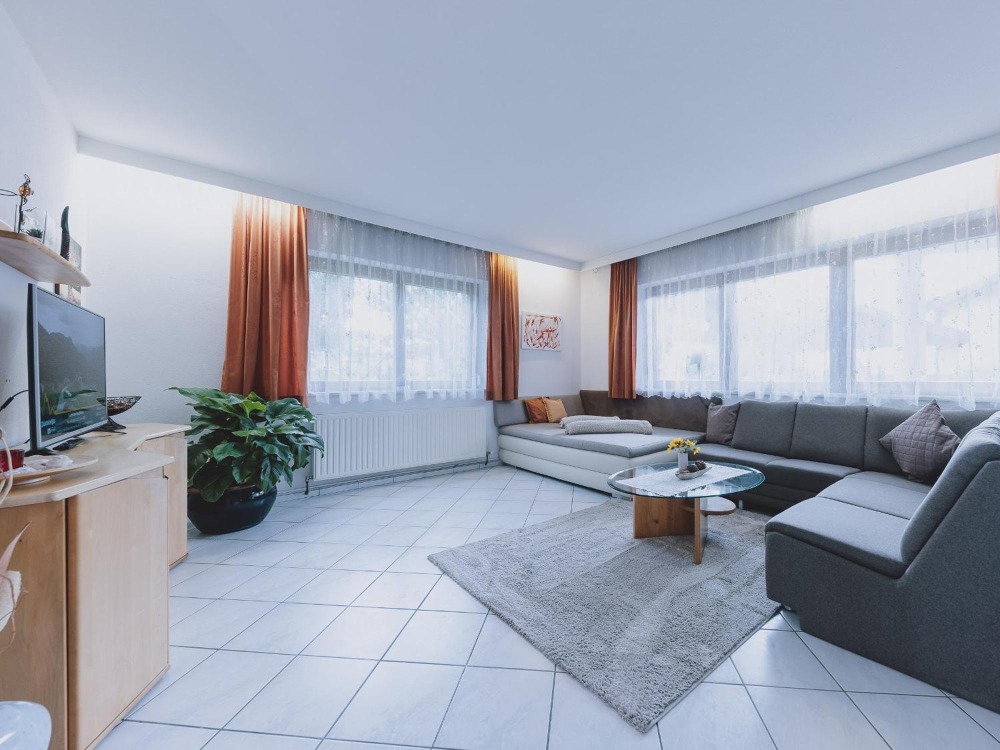 Lakeside Appartement Plattner By We Rent, Summercard Included 젤암제 외부 사진
